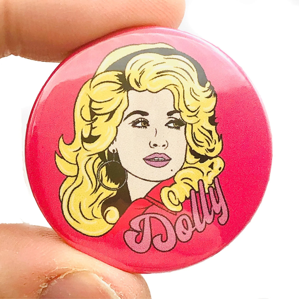 dolly button badge