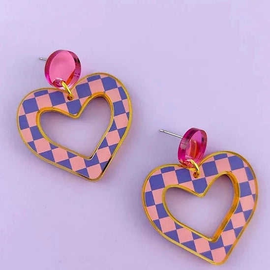 Miroo pink and blue checkerboard hear staped colourful earrings