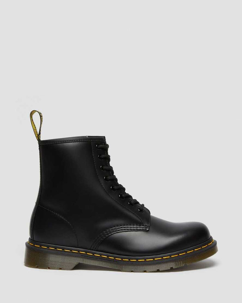 1460 black boots